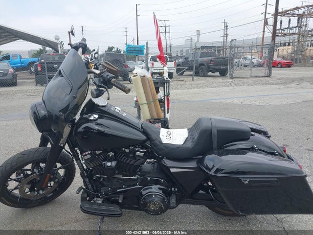 1HD1KVP28MB605749 Harley-Davidson Road King Special