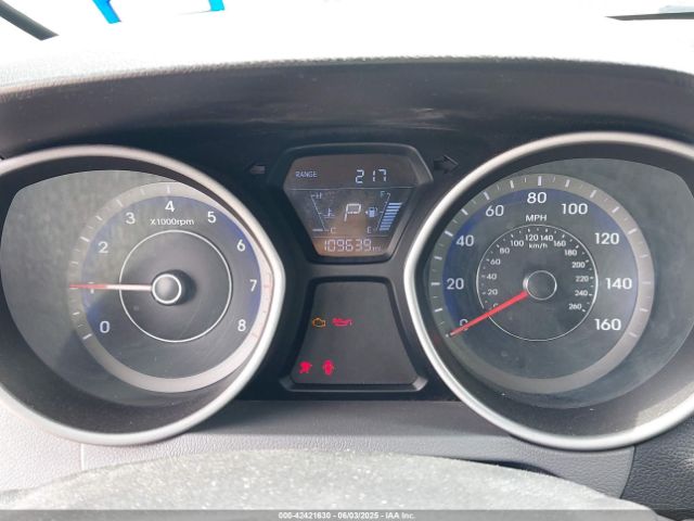 KMHDH4AEXFU388279 Hyundai ELANTRA SE