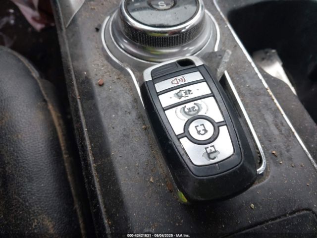 3FA6P0CD6KR237248 Ford 2019