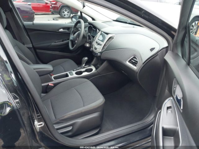 2017 CHEVROLET CRUZE 1G1BC5SM7H7248948 Photo 4