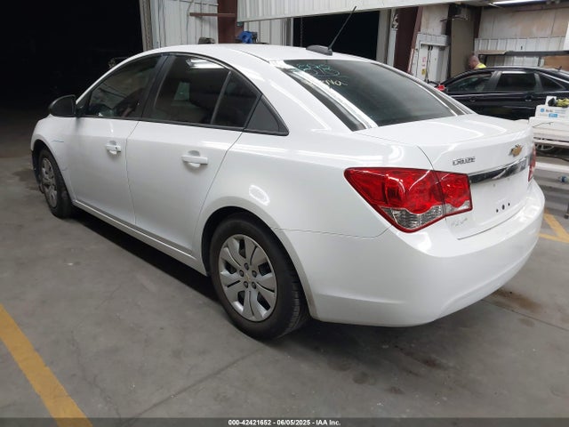 1G1PA5SH0F7135273 Chevrolet luw