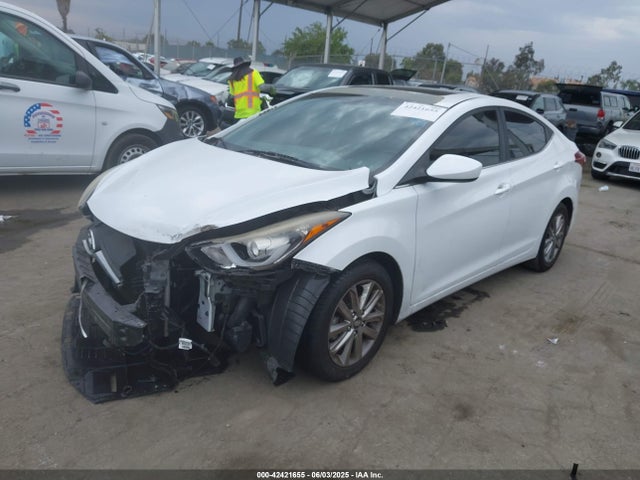 Hyundai dohc mpi nu 2015 5NPDH4AE5FH554030 Image 2