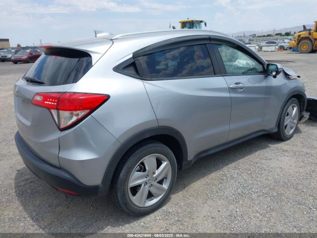 2019 HONDA HR-V 3CZRU5H52KM721763 Photo 3