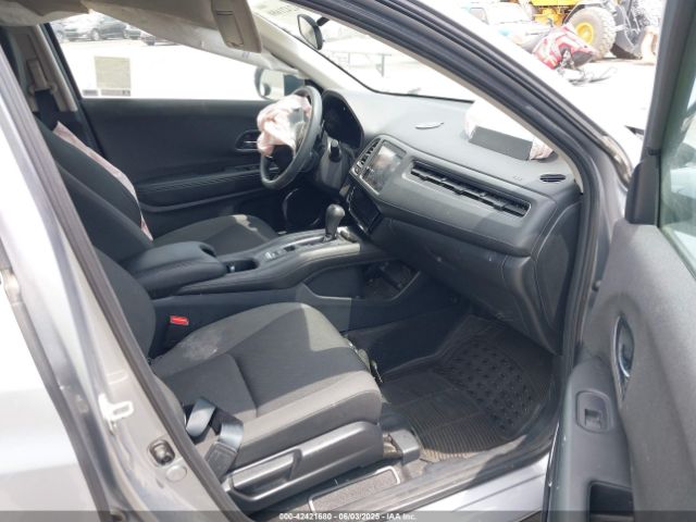 2019 HONDA HR-V 3CZRU5H52KM721763 Photo 4