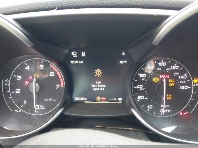 Продажа на аукционе авто 2019 Alfa Romeo Giulia Ti Sport Rwd, vin: ZARFAMBNXK7612360, номер лота: 42421686