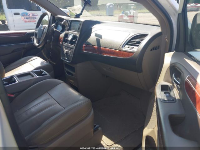 2016 CHRYSLER TOWN & COUNTRY 2C4RC1BG7GR303923 Photo 4