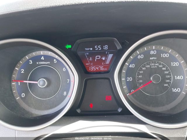 KMHDH4AEXFU303070 Hyundai Elantra Limited