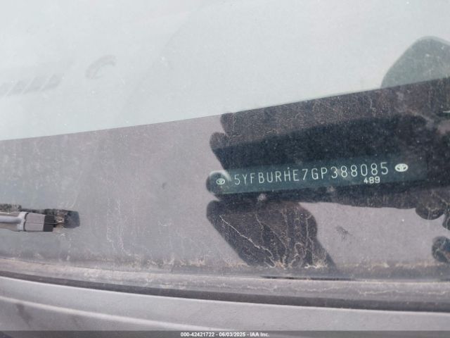 5YFBURHE7GP388085 Toyota Corolla S Plus