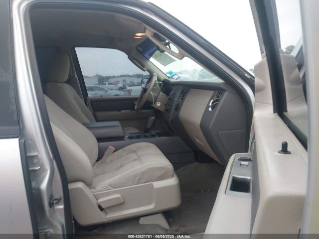 1FMJU1H58EEF65794 Ford Expedition Xlt