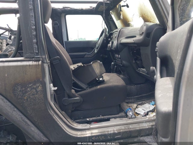 1C4AJWAG2FL562554 Jeep Wrangler