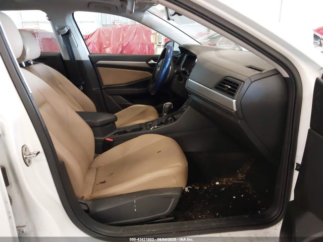 3VWC57BU9KM084226 Volkswagen 1.4 tsi