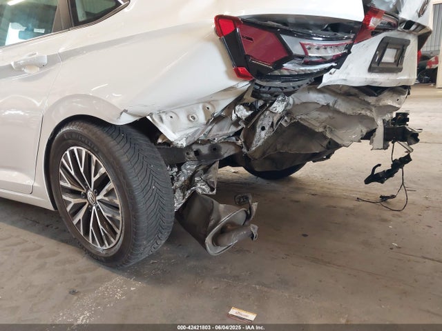 3VWC57BU9KM084226 Volkswagen 1.4 tsi