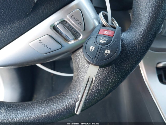 3N1AB7APXEY231846 Nissan 2014