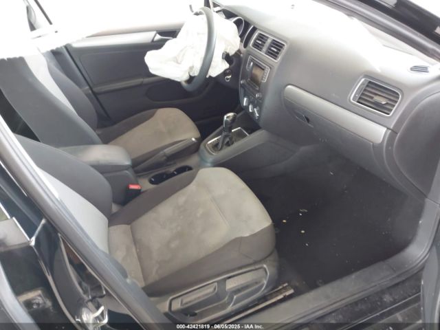 3VW2B7AJ1HM401145 Volkswagen Jetta 1.4t S