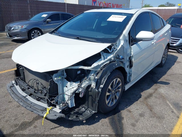JTDKARFU2L3112354 Toyota Prius L