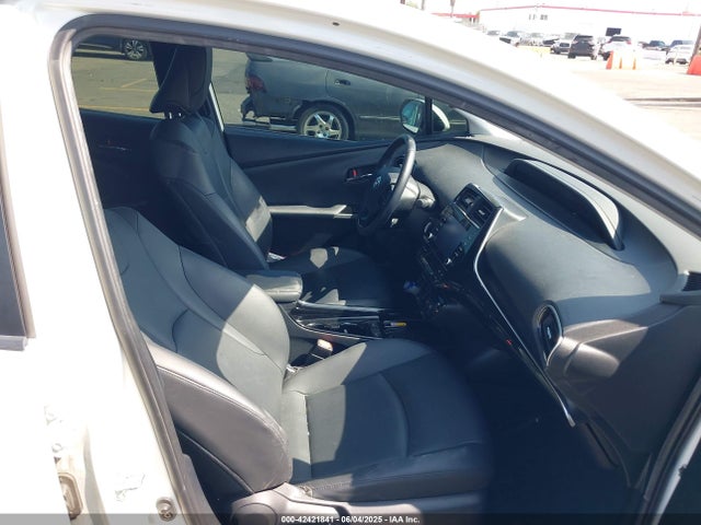 JTDKARFU2L3112354 Toyota Prius L