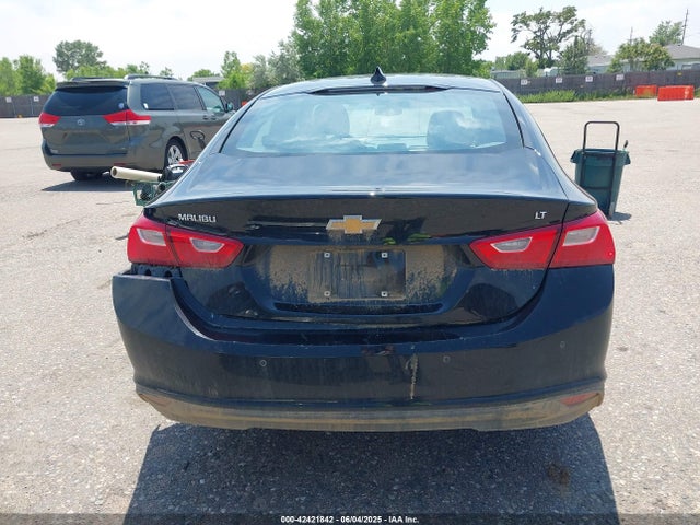 1G1ZD5ST5SF147875 Chevrolet Malibu Fwd 1lt