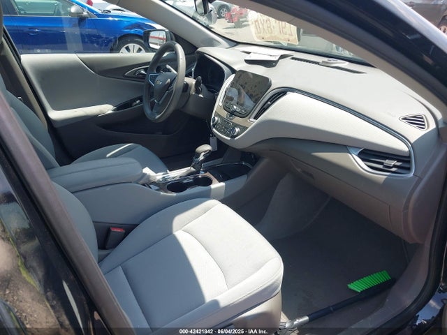 1G1ZD5ST5SF147875 Chevrolet Malibu Fwd 1lt