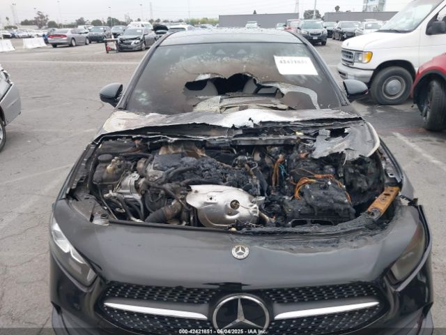 2019 MERCEDES-BENZ A 220 WDD3G4EB0KW019096 Photo 5