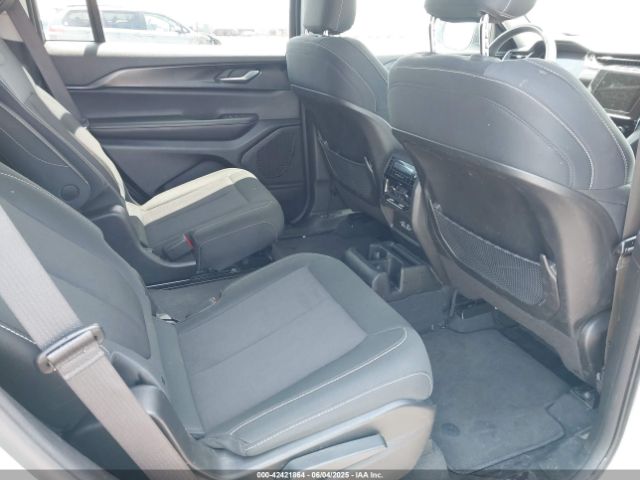 1C4RJKAG1P8894730 Jeep Grand Cherokee L Laredo 4x4