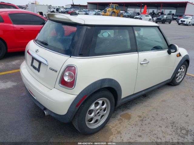 2012 MINI COOPER WMWSU3C58CT542971 Photo 3