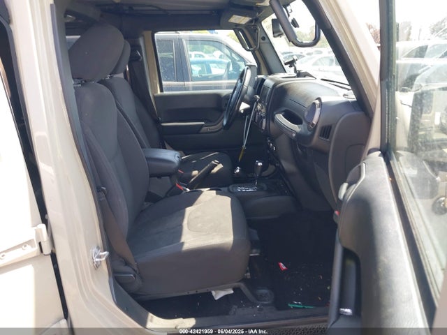 1C4BJWDG8HL633730 Jeep 2017