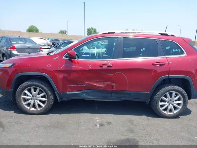 1C4PJMDS5HW611701 Jeep Cherokee Limited 4x4