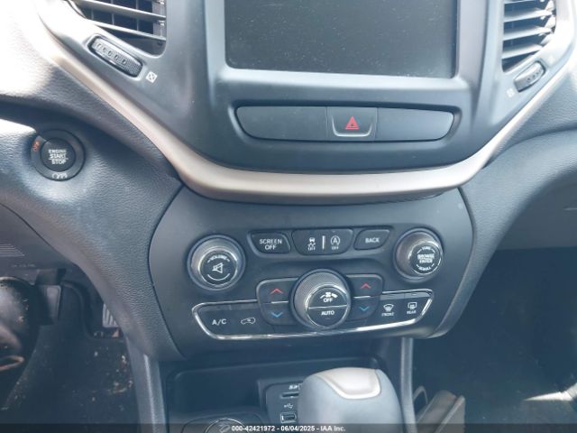 1C4PJMDS5HW611701 Jeep Cherokee Limited 4x4
