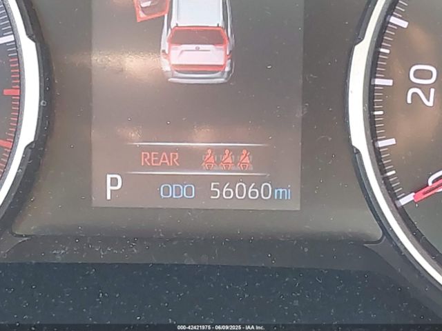 2T3G1RFV8LC105048 Toyota RAV4 LE