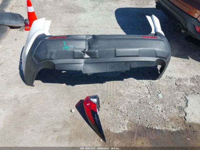 2T3G1RFV8LC105048 Toyota RAV4 LE