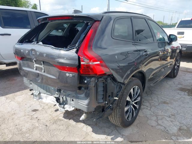 2025 VOLVO XC60 YV4M12RCXS1175731 Photo 3