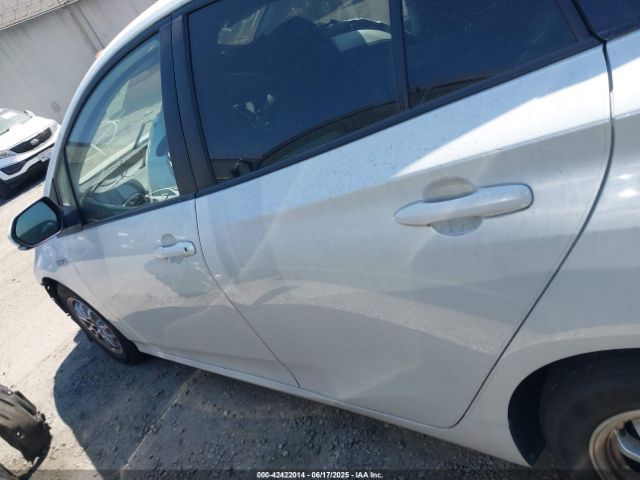 JTDKAMFP7M3183029 Toyota Prius Prime Limited