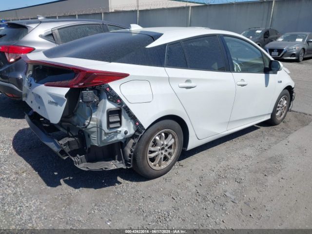 JTDKAMFP7M3183029 Toyota Prius Prime Limited