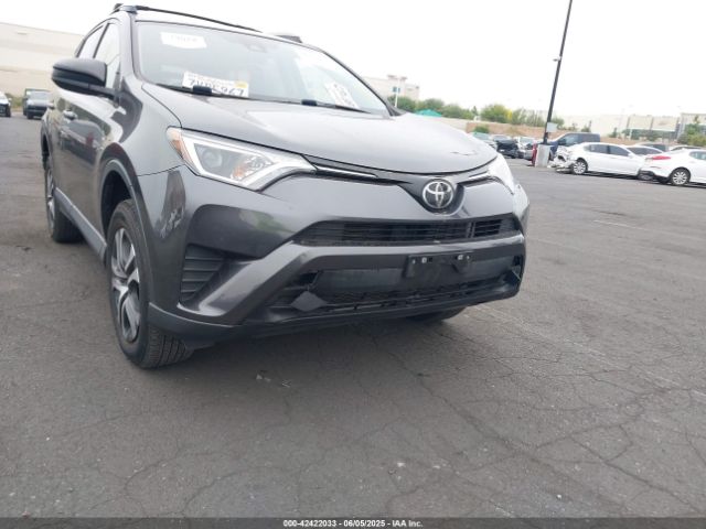 JTMZFREVXHJ107299 Toyota RAV4 LE