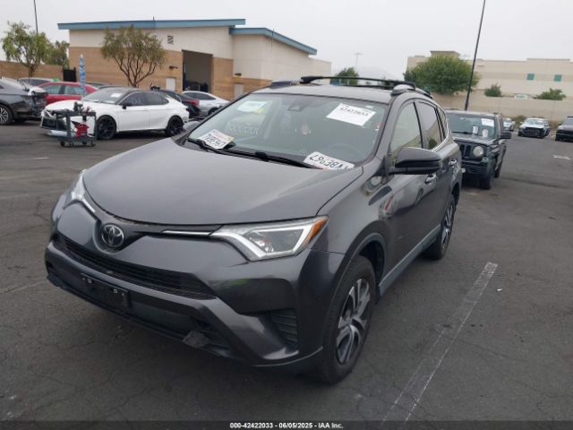 JTMZFREVXHJ107299 Toyota RAV4 LE