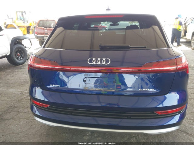 WA1LAAGE4MB038563 Audi 2021