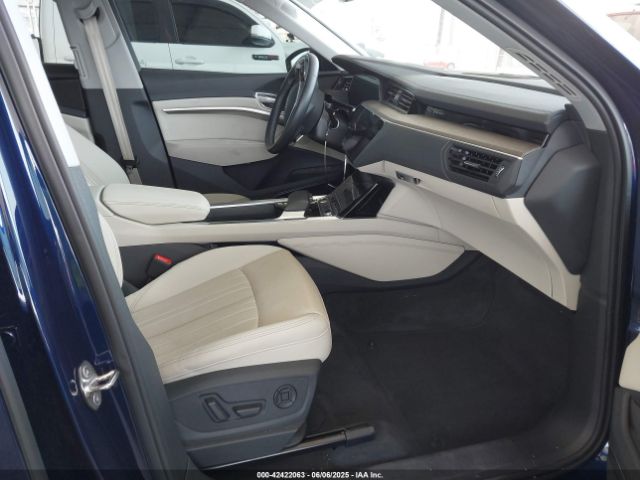 2021 AUDI E-TRON WA1LAAGE4MB038563 Photo 4