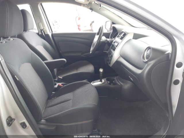3N1CN7AP4GL826479 Nissan 2016