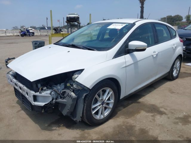 1FADP3K22FL316171 Ford FOCUS SE