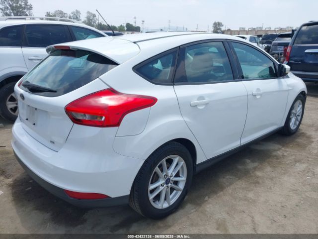 1FADP3K22FL316171 Ford FOCUS SE