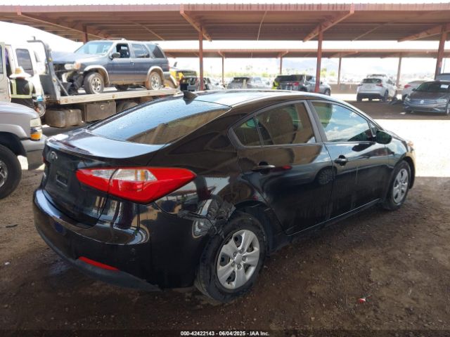 KNAFK4A68G5559806 KIA FORTE LX