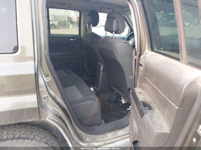 1C4NJRBB9GD579952 Jeep Patriot Sport