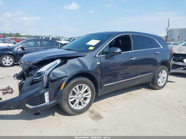 2023 CADILLAC XT5 1GYKNAR40PZ193854 Photo 1