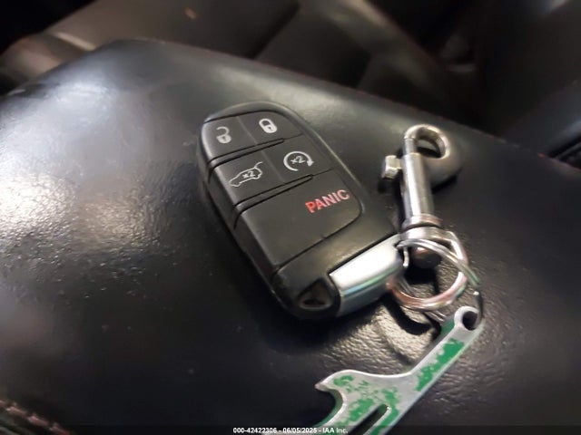1C4SDJCT0HC660073 Dodge Durango