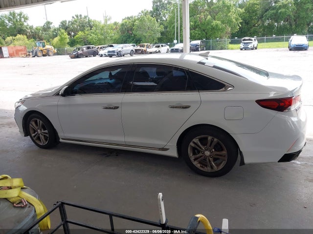 5NPE34AF1KH749788 Hyundai Sonata Sport
