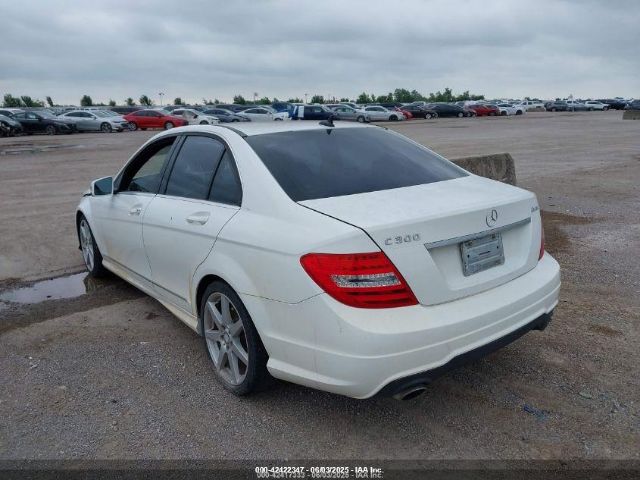 WDDGF8AB5EA961762 Mercedes-Benz C 300 Luxury 4matic/sport 4matic