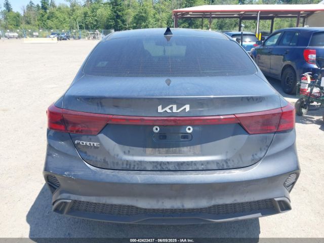 3KPF24AD2NE502195 KIA Forte Lxs