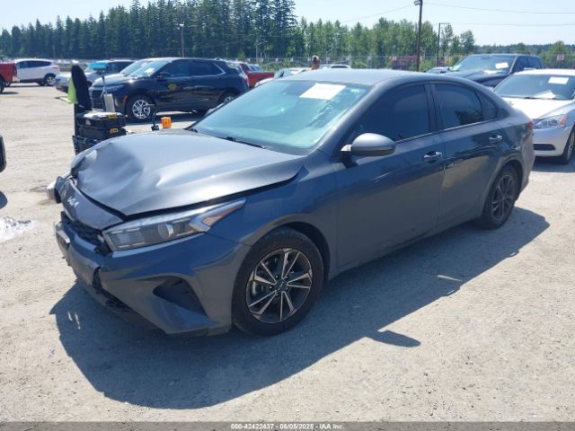 3KPF24AD2NE502195 KIA Forte Lxs