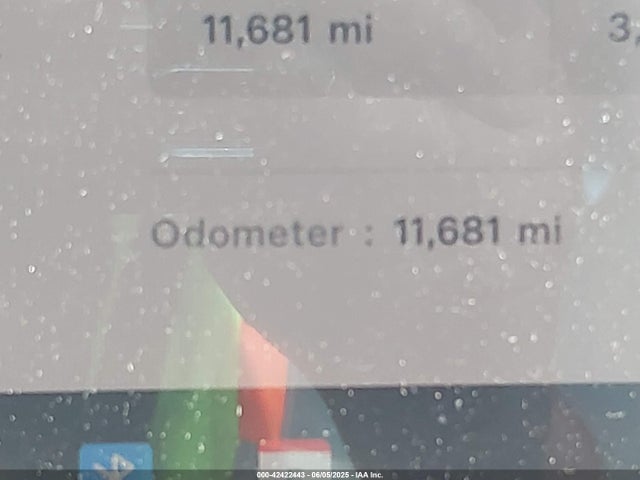 2025 TESLA MODEL 3 5YJ3E1EB6SF874419 Photo 6