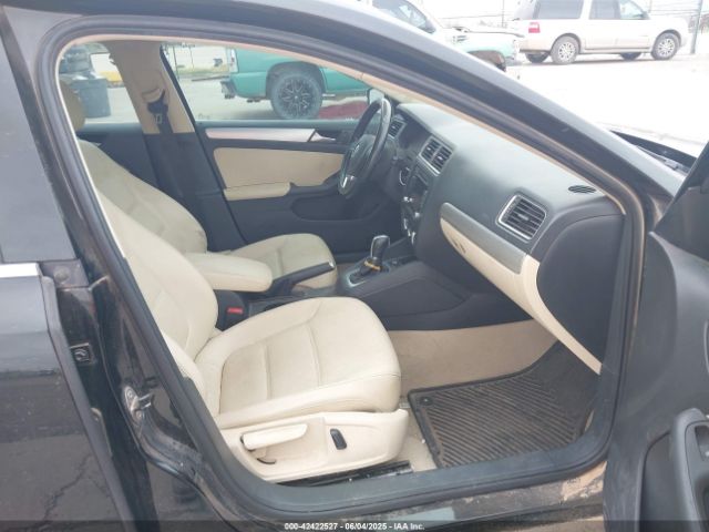 3VWD07AJ2EM380686 Volkswagen Jetta 1.8t Se